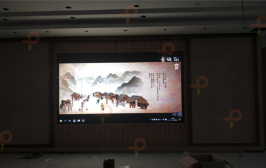 ?？诮?jīng)濟(jì)學(xué)院會客室LED顯示屏項(xiàng)目