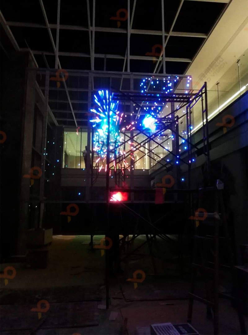 1556163919270733.jpg 廣東東莞美狐裝飾展廳透明屏項(xiàng)目 (800).jpg